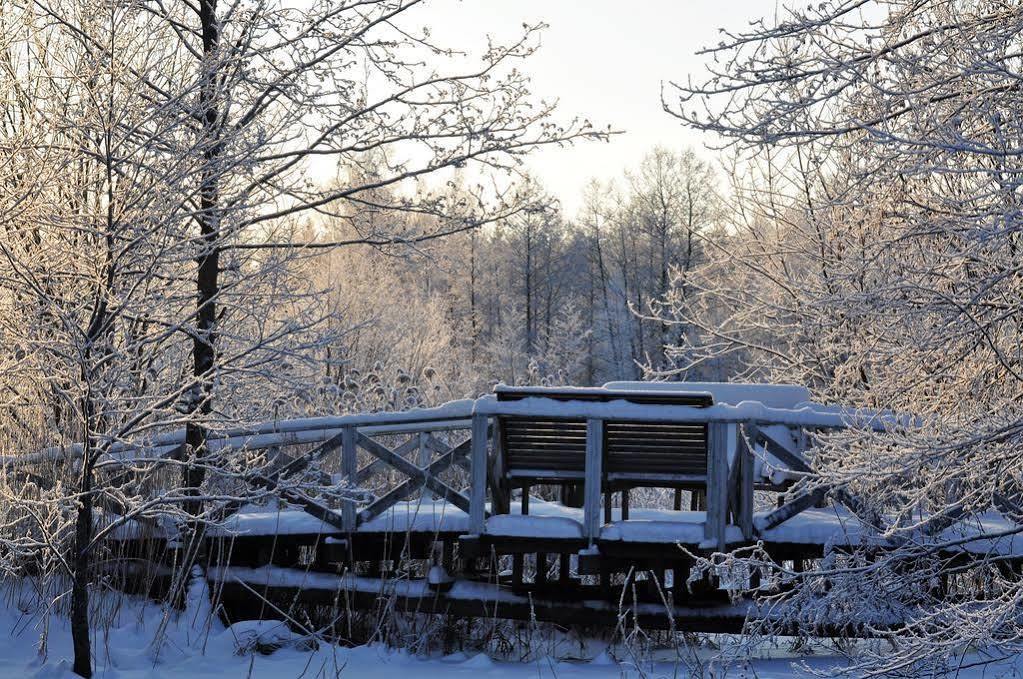 Hotel Hanhi Lapinjärvi Dış mekan fotoğraf